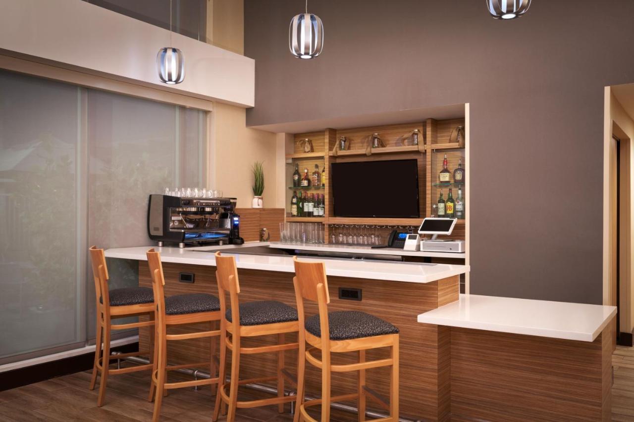 Kendale Lakes Towneplace Suites Miami Kendall West מראה חיצוני תמונה