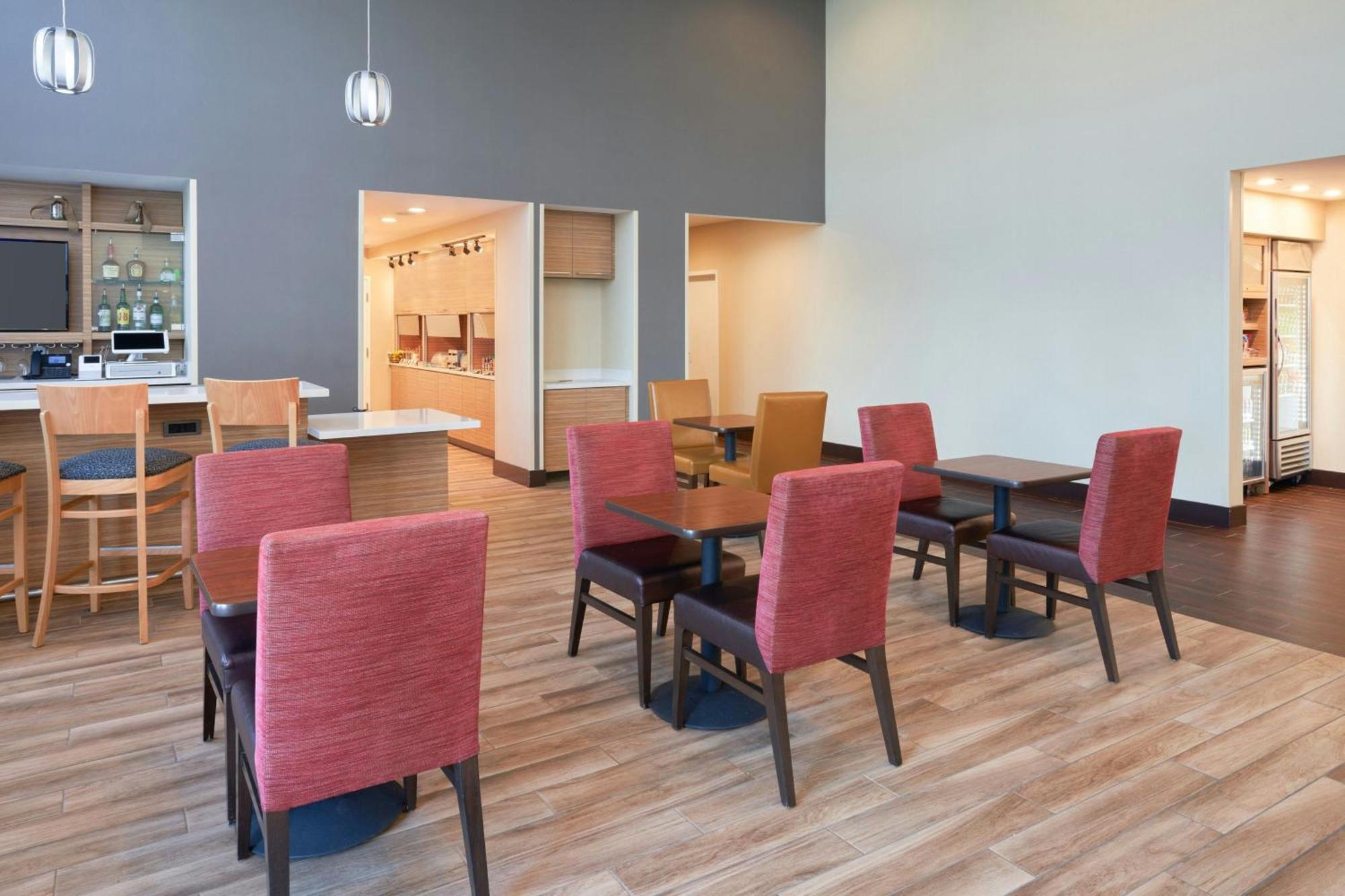 Kendale Lakes Towneplace Suites Miami Kendall West מראה חיצוני תמונה